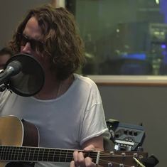 Chris Cornell 'Nothing Compares 2 U' Prince Cover Live @ SiriusXM -- Lithium (1)