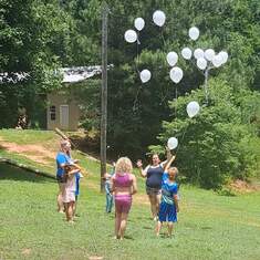 Balloons to heaven